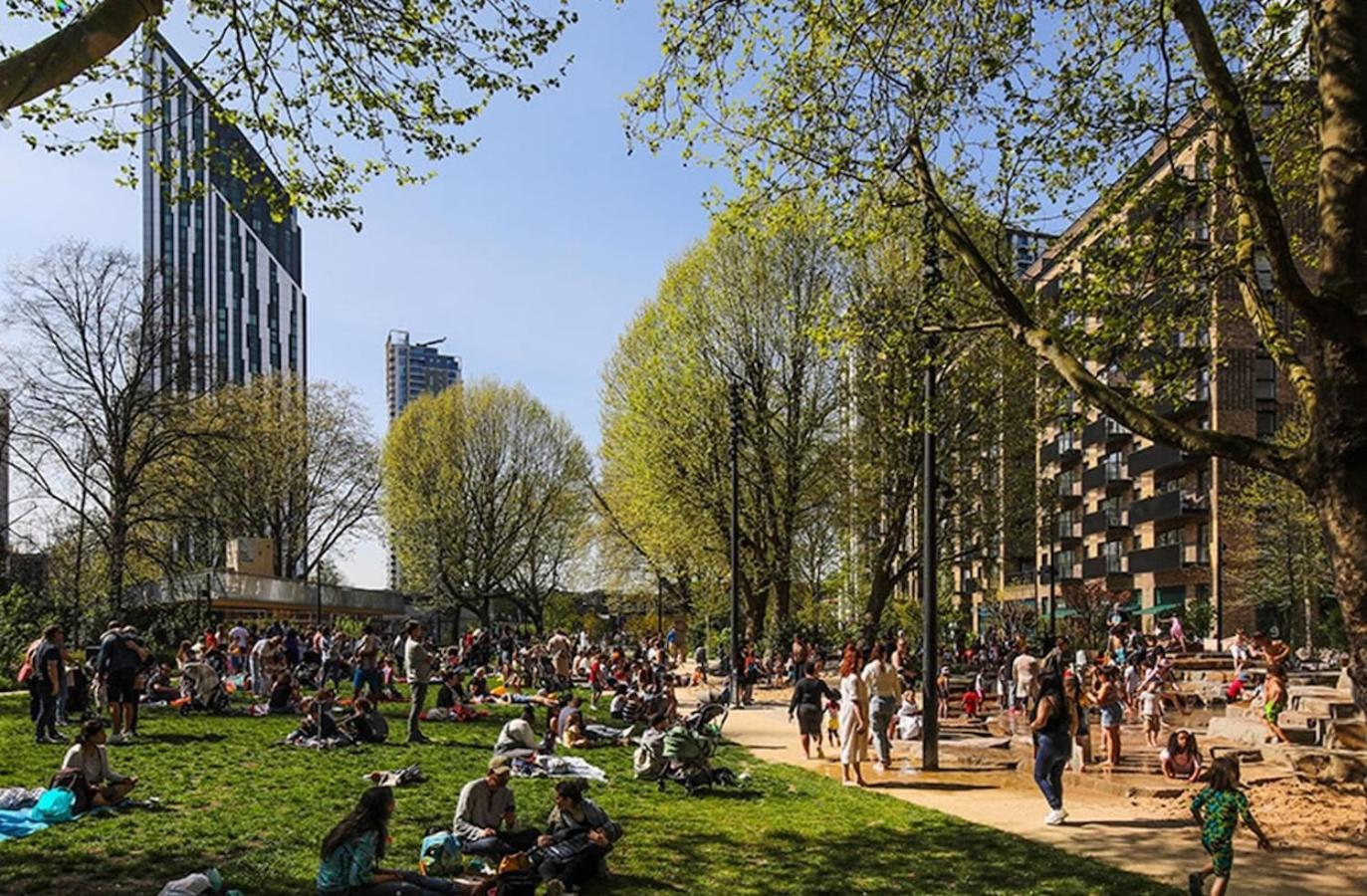 Stunning Apartment, Sleeps 4, Central London, 1 Bedroom, Zone 1, Kennington - Open For Business Stays, Long Stays And Families Relocating Buitenkant foto